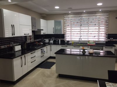 Cuisines en panneaux High Gloss