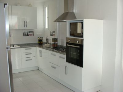 Cuisines en panneaux High Gloss