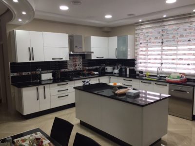 Cuisines en panneaux High Gloss