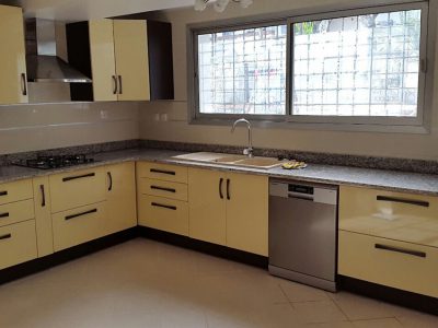 Cuisines en panneaux High Gloss
