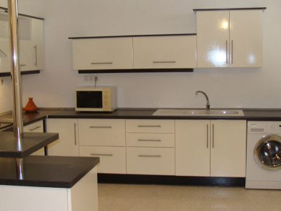 Cuisines en panneaux High Gloss