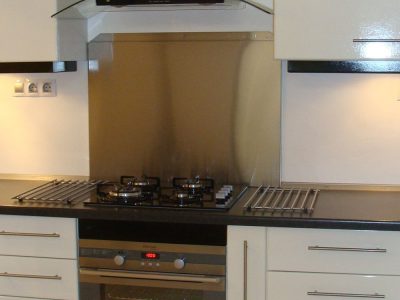 Cuisines en panneaux High Gloss